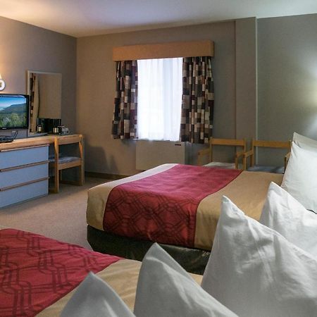 Econo Lodge La Malbaie Dış mekan fotoğraf