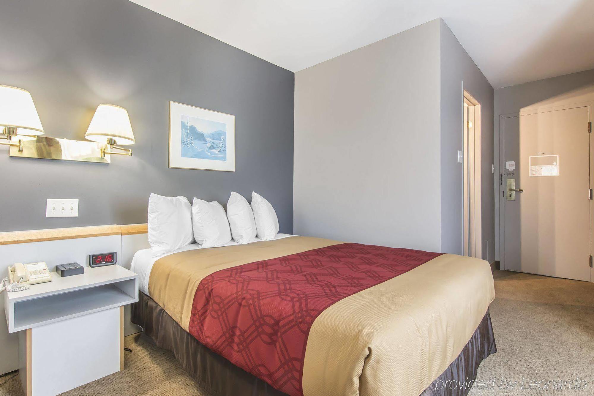 Econo Lodge La Malbaie Dış mekan fotoğraf