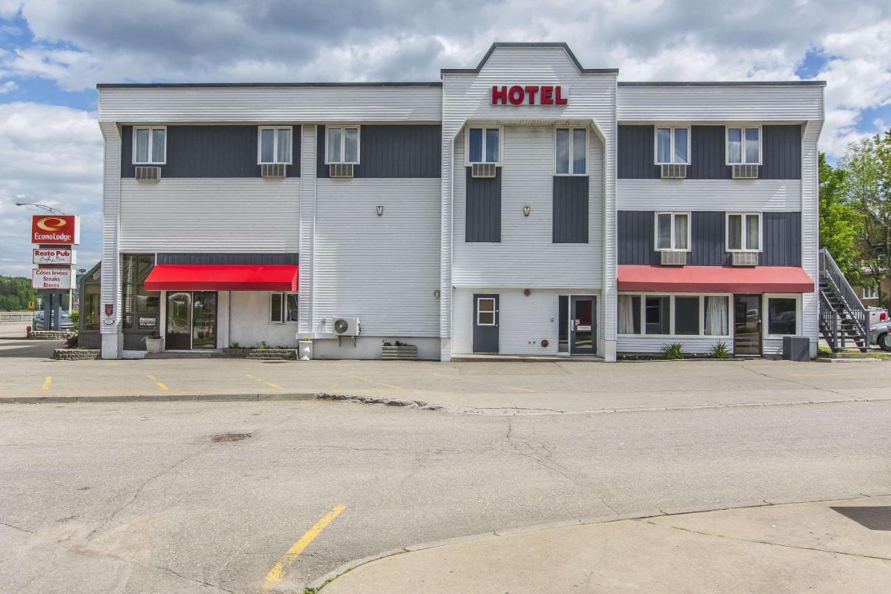 Econo Lodge La Malbaie Dış mekan fotoğraf